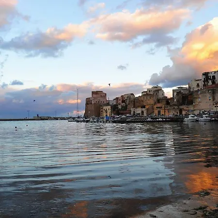 Casa Vacanza Terrazza Sul Mare Apartamento *